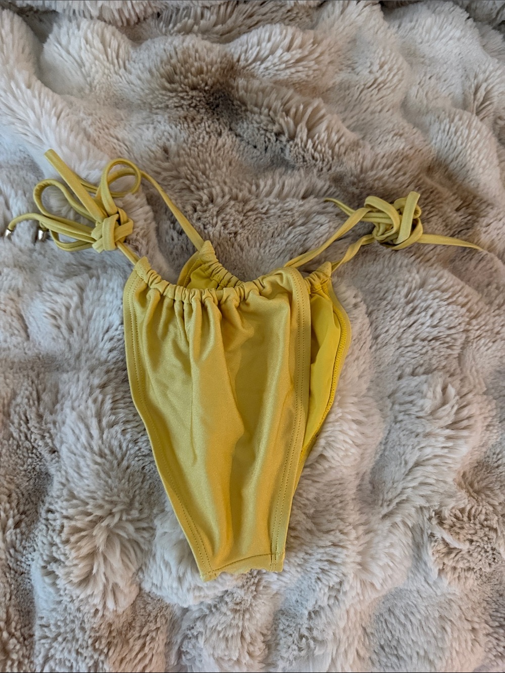 Hello Molly Yellow Tie Swim bottoms - Picture 3 of 4